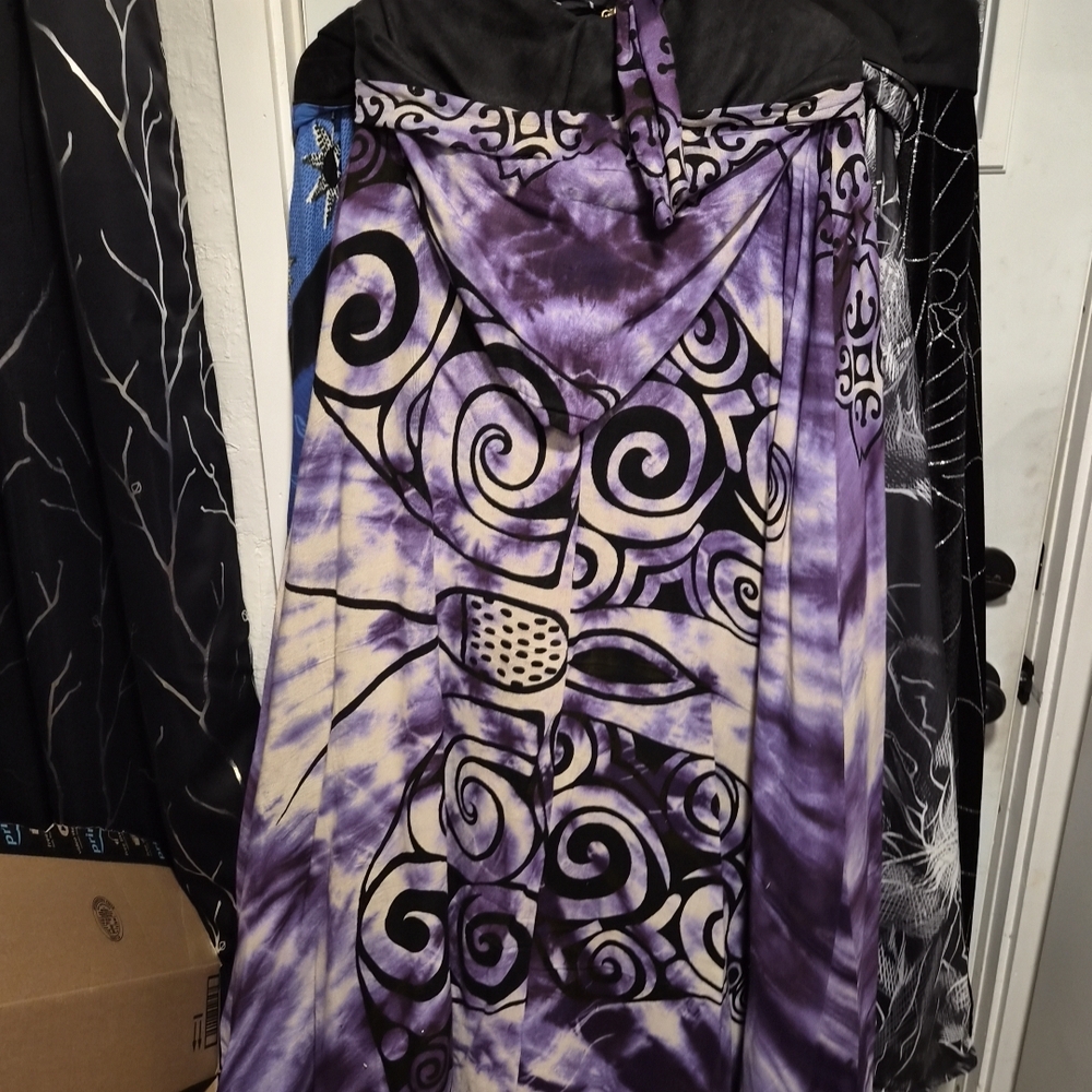 Purple and Black Swirl Pattern Cloak